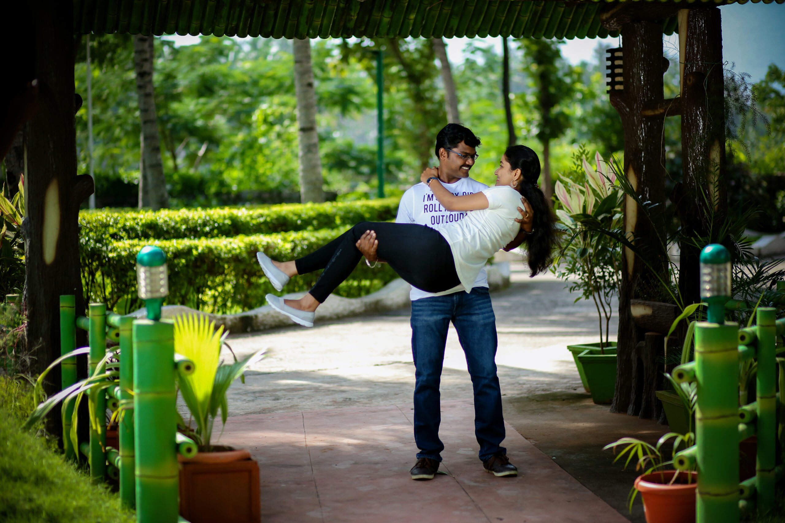 Top Pre-Wedding Photoshoot ideas and Tips for Stunning Pictures