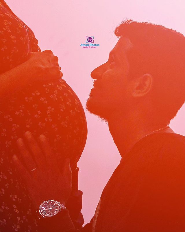 Celebrate Motherhood with a Maternity Photoshoot in Coimbatore | ATHINI PHOTOS™