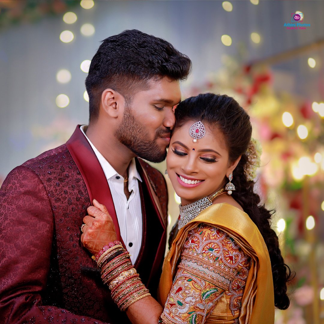 Capturing Joy Pranesh Shangavi's Enchanting Wedding Through Athini Photos' Lens 