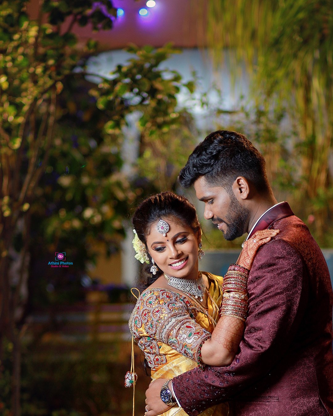 Capturing Joy Pranesh Shangavi's Enchanting Wedding Through Athini Photos' Lens 