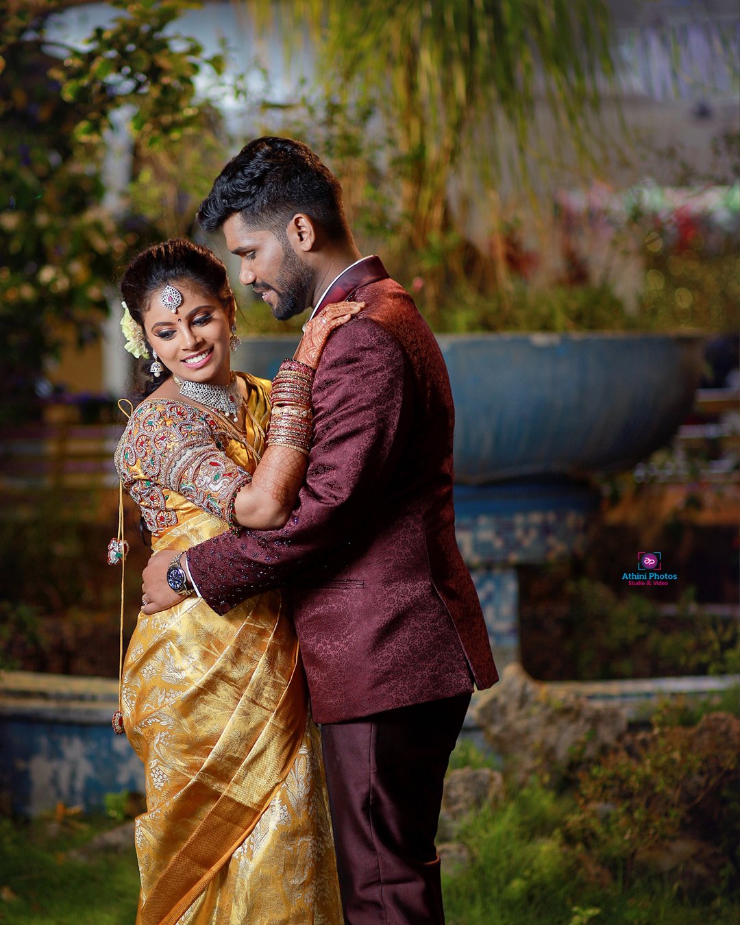 Capturing Joy Pranesh Shangavi's Enchanting Wedding Through Athini Photos' Lens 