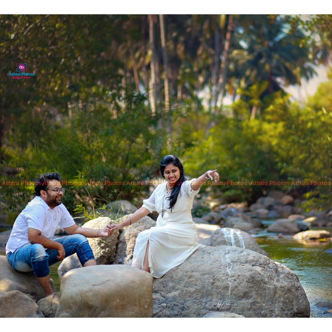 Gokul & Karthika's Enchanting Pre-Wedding Photoshoot | Athini Photos Explore the magical moments captured at Gokul and Karthika's pre-wedding photoshoot by Athini Photos. Discover unique poses, stunning locations, and creative photography techniques that made their love story come alive through the lens.