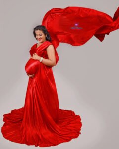 Read more about the article Raveena Mownesh Maternity Photoshoot Coimbatore Athini Photos