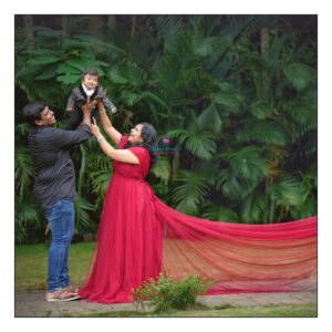 Read more about the article Creating Magical Memories: Your Complete Guide to Baby Photoshoot 1st Birthday
