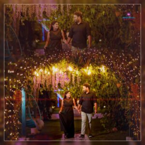 Read more about the article Capturing Love Amid the Hills: The Ultimate Pre-Wedding Photoshoot Guide for Ooty