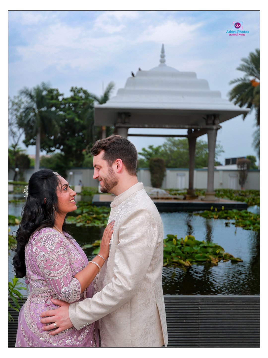You are currently viewing Shravanthi & Trey’s Dreamy Pre-Wedding Photoshoot by Athini Photos